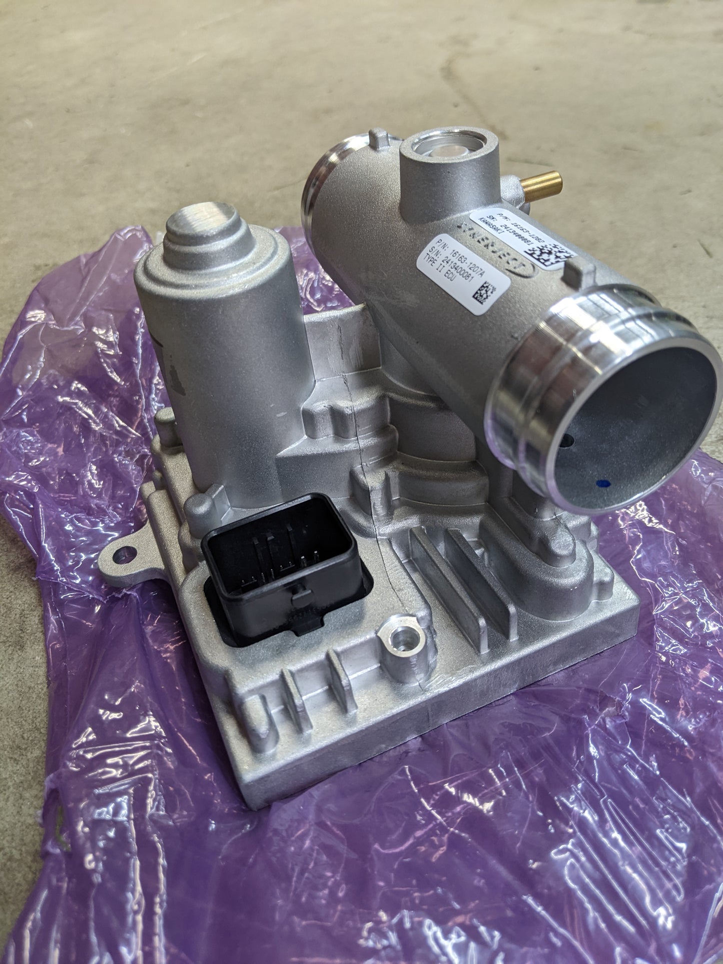 Kawasaki Throttle Body 16163-1282