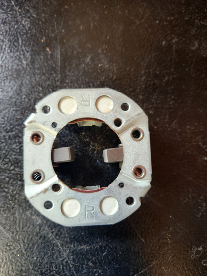 Onan NOS 185-7230 Holder Assembly