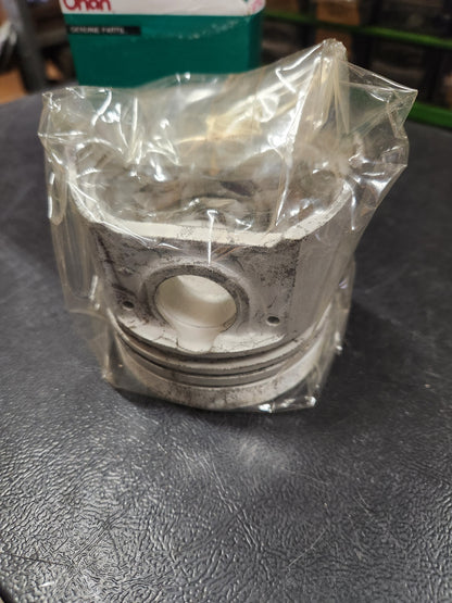 Onan NOS 185-6074 Piston