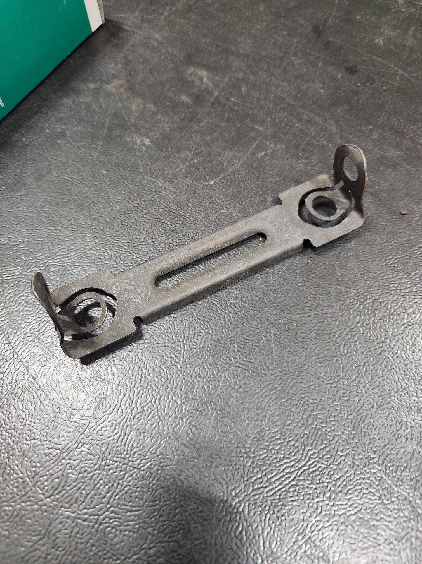 Onan NOS 312-0266-01 Bracket