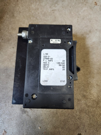 Onan NOS 320-1841-03 Circuit Breaker