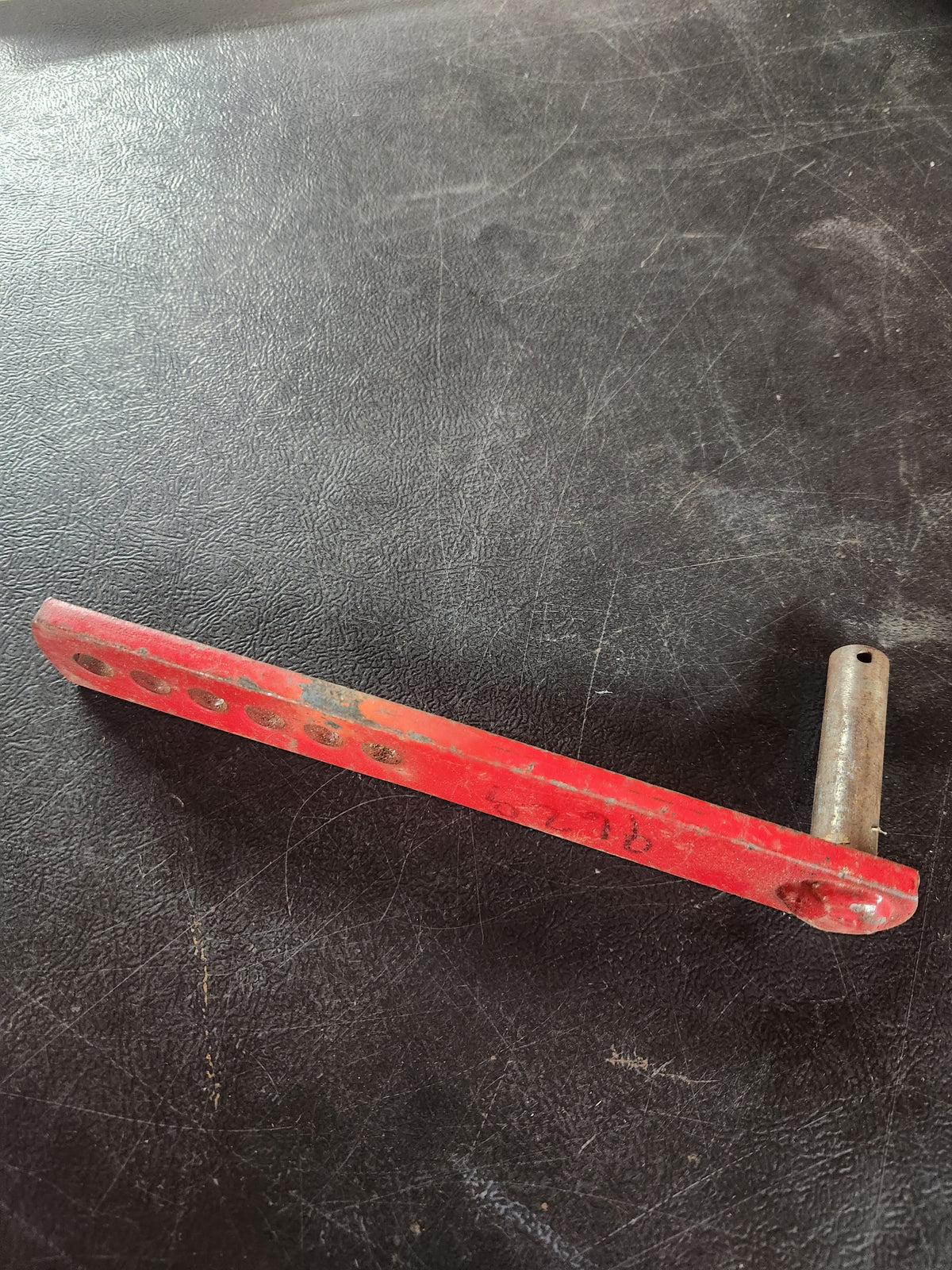 Wheel Horse NOS 9629 Roller Arm