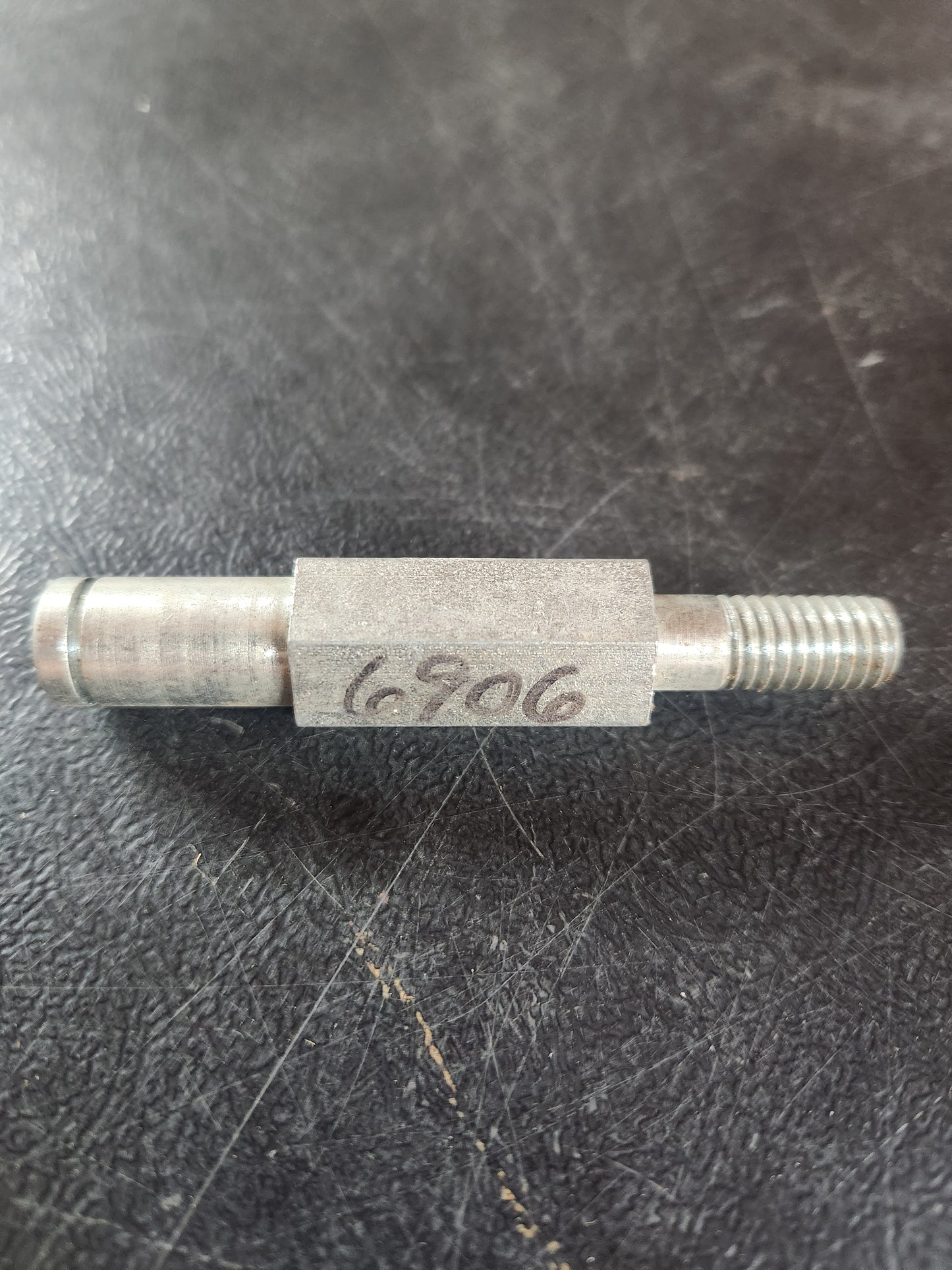Wheel Horse NOS 6906 Support Idler