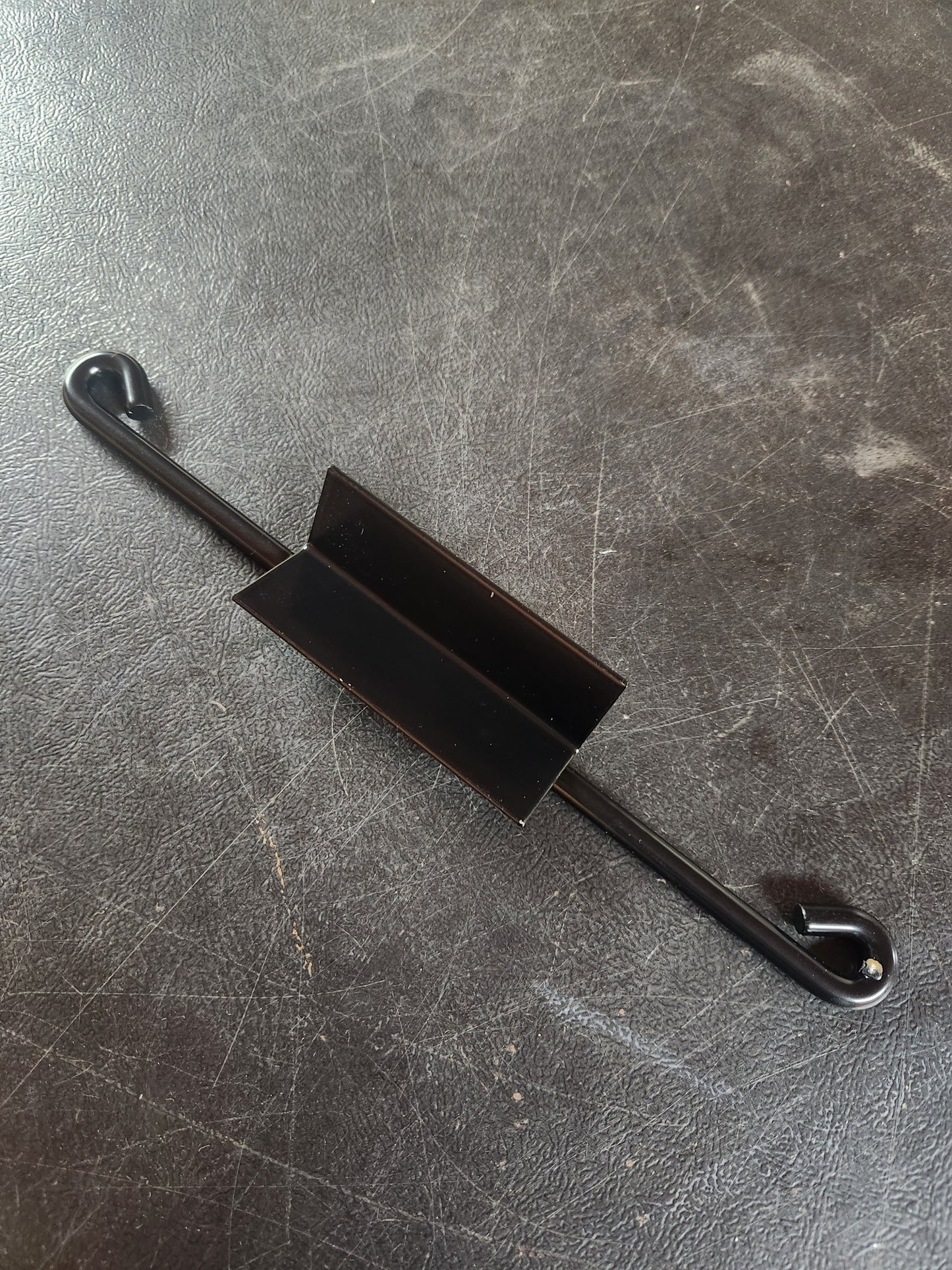 Toro Wheel Horse NOS 113010 Battery Hold-Down