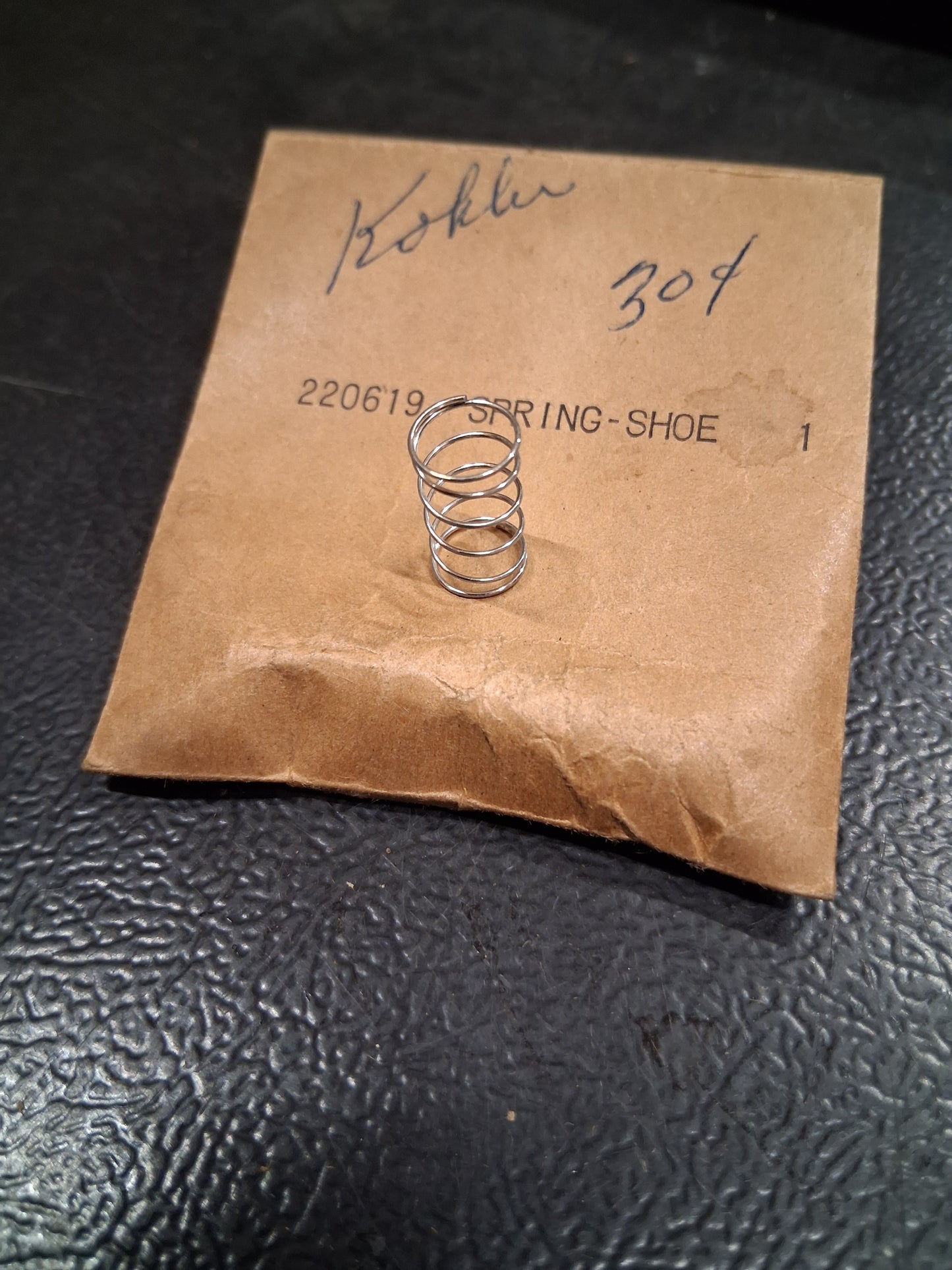 Kohler 220619 NOS Spring Shoe