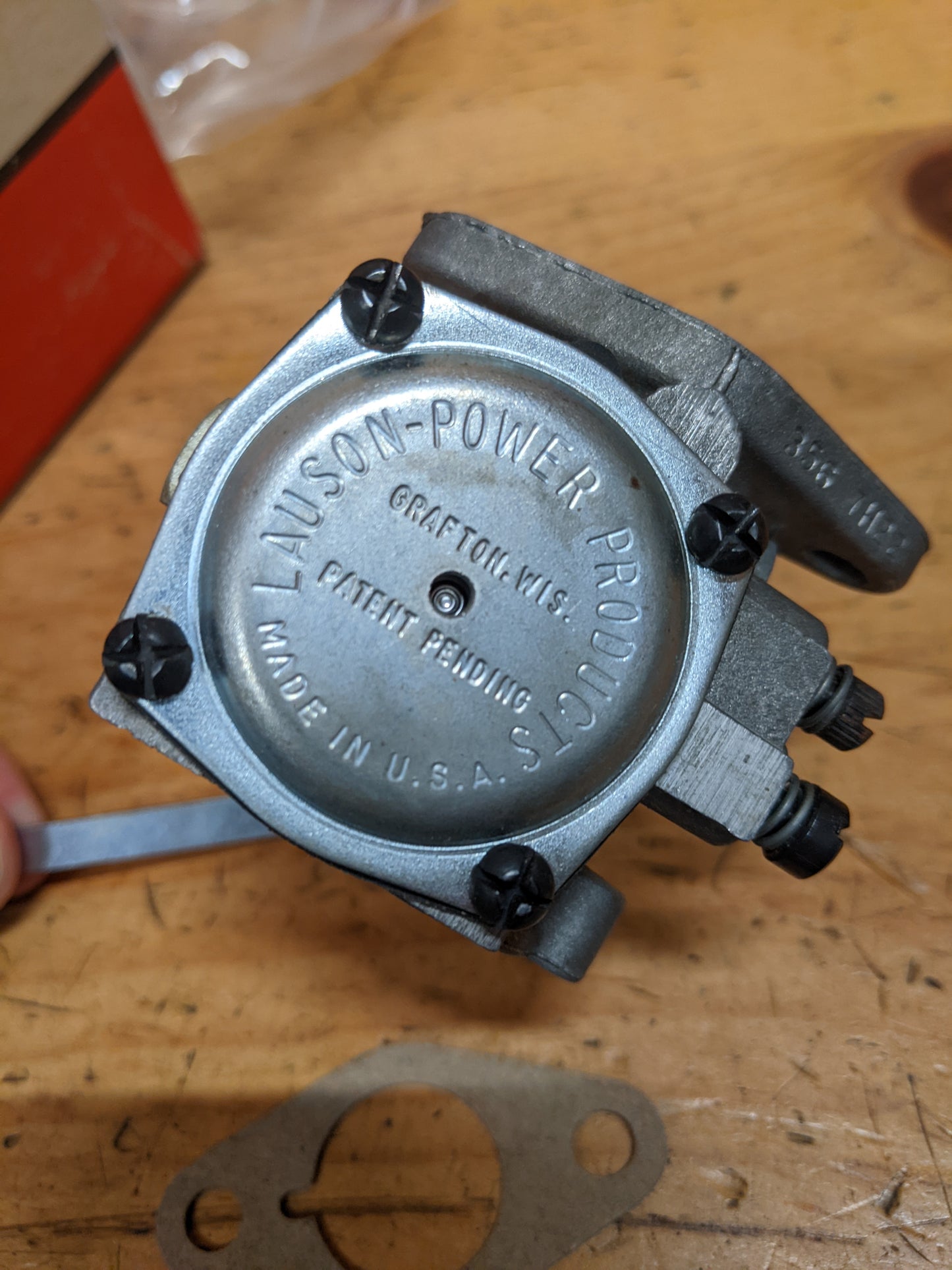 Tecumseh 631588 NOS Carburetor